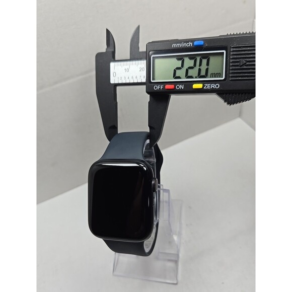 Apple Watch SE 2nd Gen GPS Cellular 44mm Midnight Sport Band 95% Battery Health - Picture 7 of 12